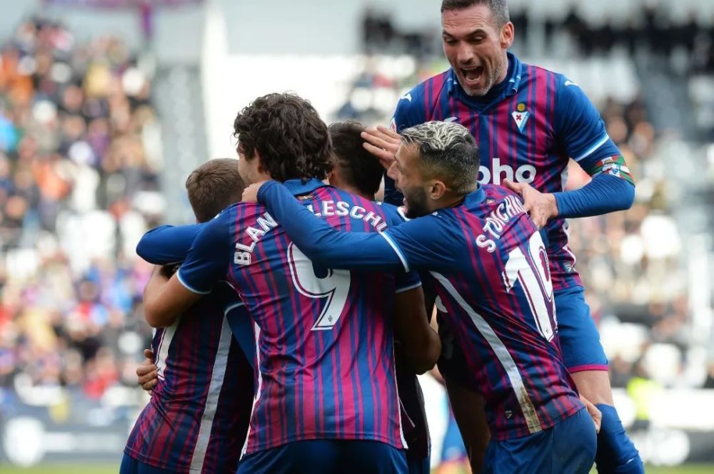 持在西部前 持在西部前