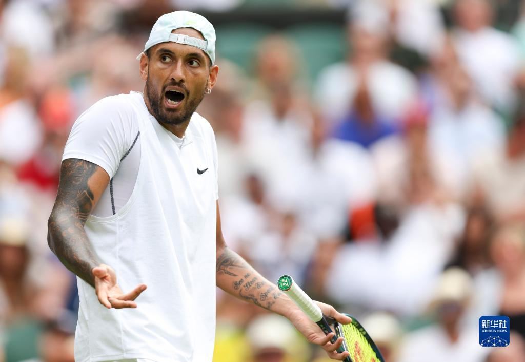 球迷们期待 球迷们期待