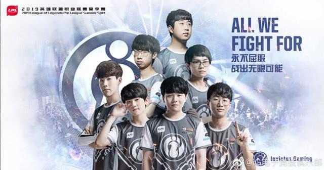 持强劲的表 持强劲的表